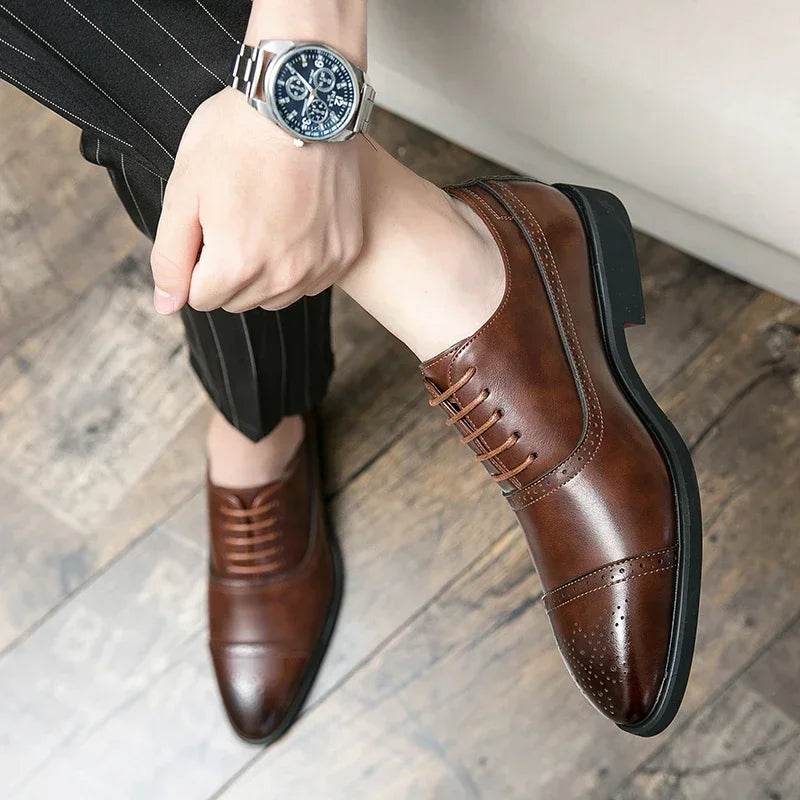 Carving Dress Shoes Men Luxury Designer Fashion Handmade Business Formal Shoes Men Original Pointed Wedding Shoes 2024 - FLORANZANI- Beauté & Santé