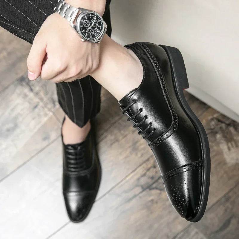 Carving Dress Shoes Men Luxury Designer Fashion Handmade Business Formal Shoes Men Original Pointed Wedding Shoes 2024 - FLORANZANI- Beauté & Santé