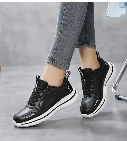 Women Casual Sneakers Running Sport Shoes Mesh Breathable Female Walking Jogging Shoes Comfortable Black White Tennis Sneakers