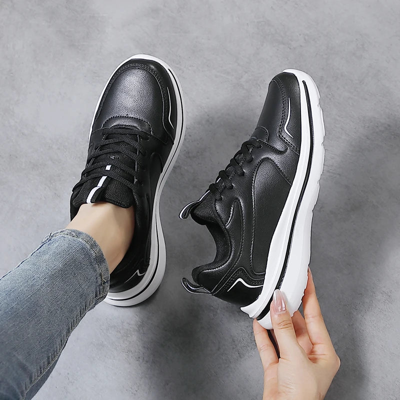 Women Casual Sneakers Running Sport Shoes Mesh Breathable Female Walking Jogging Shoes Comfortable Black White Tennis Sneakers